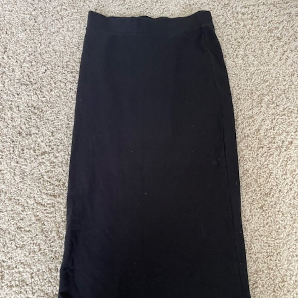 Women's Black Pencil Skirt - Size S, Brand is Divided - Great Condition